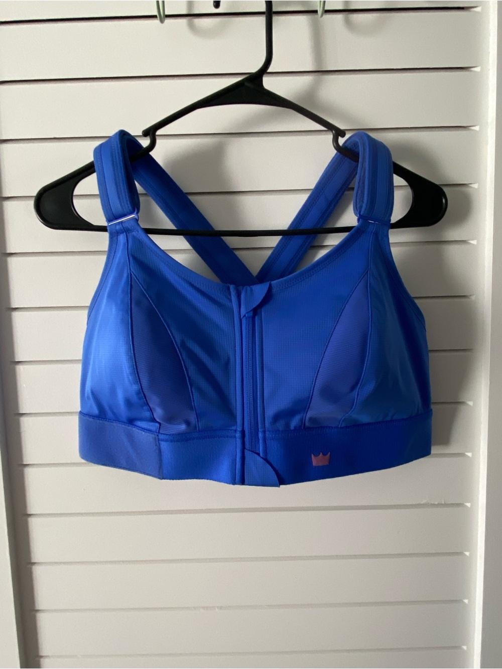SHEFIT RoyalBlue Adjustable Sports Bra Size 1 Luxe Removeable Padding